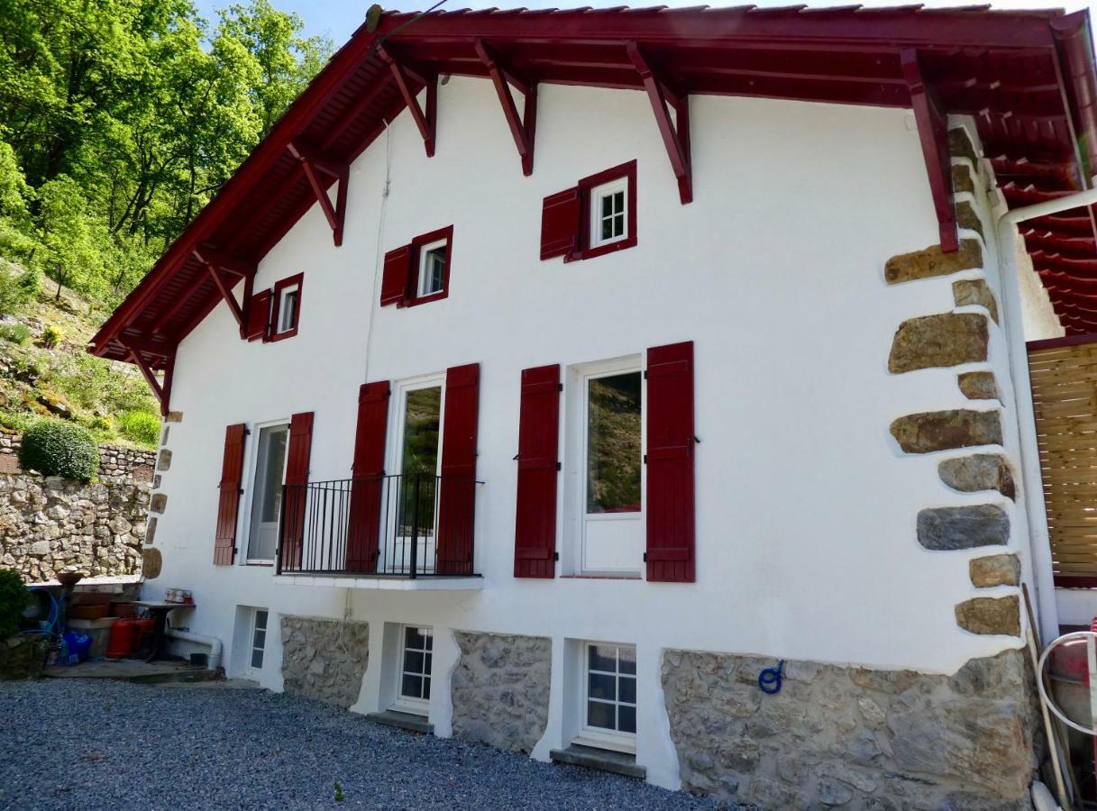 Chambres D'Hotes Agorerreka Saint-Étienne-de-Baigorry Exterior foto