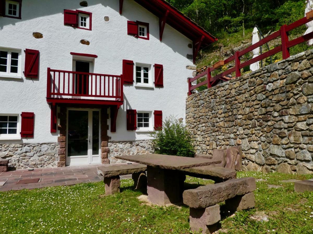 Chambres D'Hotes Agorerreka Saint-Étienne-de-Baigorry Exterior foto